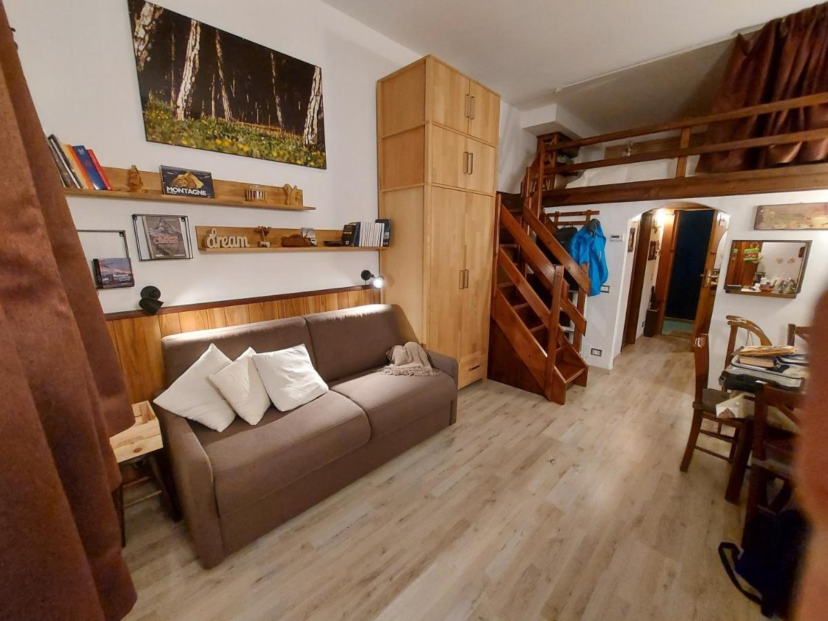 Апартаменты Le Petit Refuge Cervinia Брей-Червиния Экстерьер фото