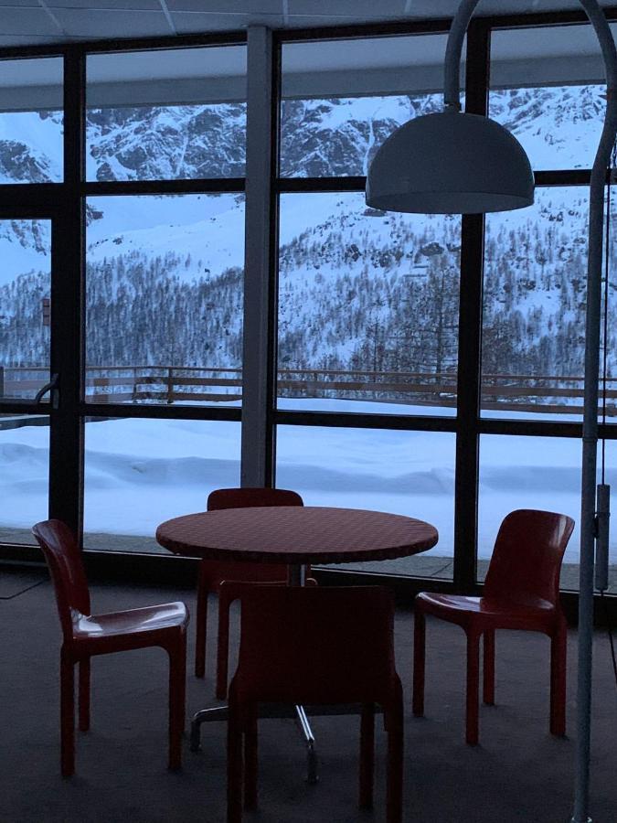 Апартаменты Le Petit Refuge Cervinia Брей-Червиния Экстерьер фото